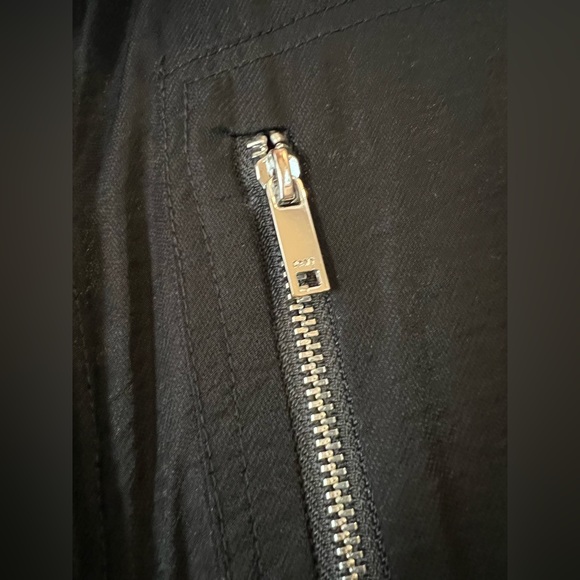 DKNY Utility Jumpsuit with Zipper detailing & drawstring/stretch waist. Size XL - Picture 8 of 11